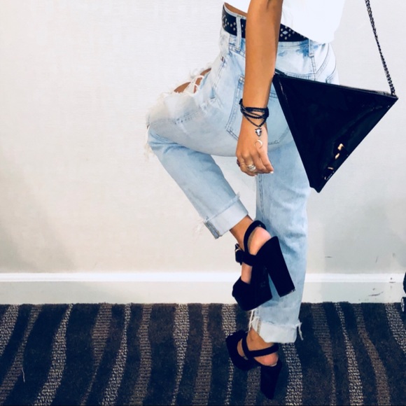 ISACCO - BRAND NEW Handbags -Best new seller Triangle bag - Picture 2 of 8